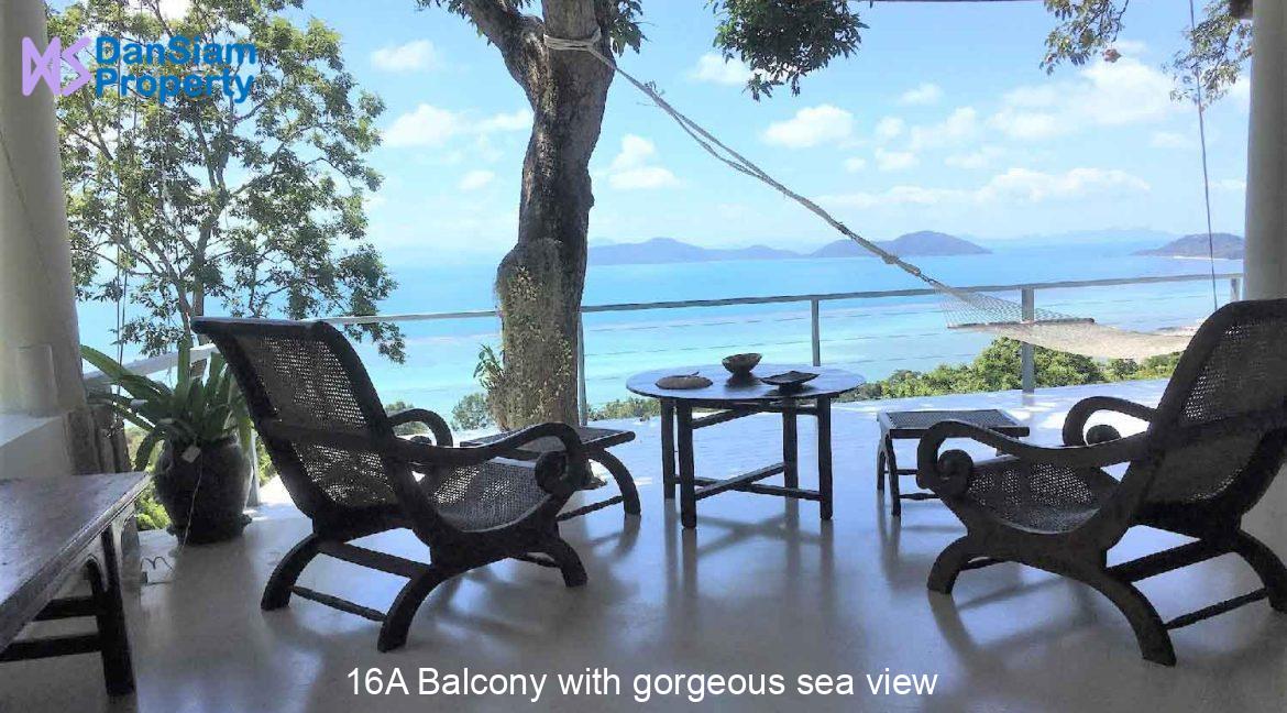 16A Balcony with gorgeous sea view