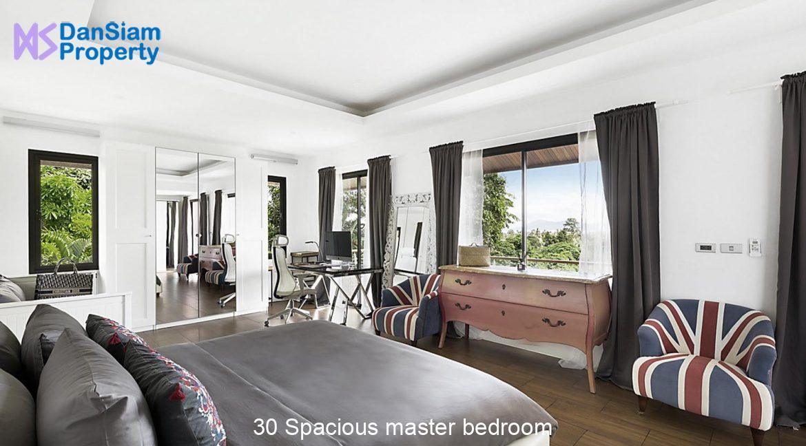 30 Spacious master bedroom