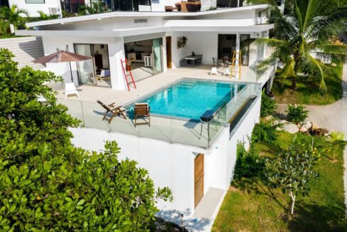01 Luxury sea view villa