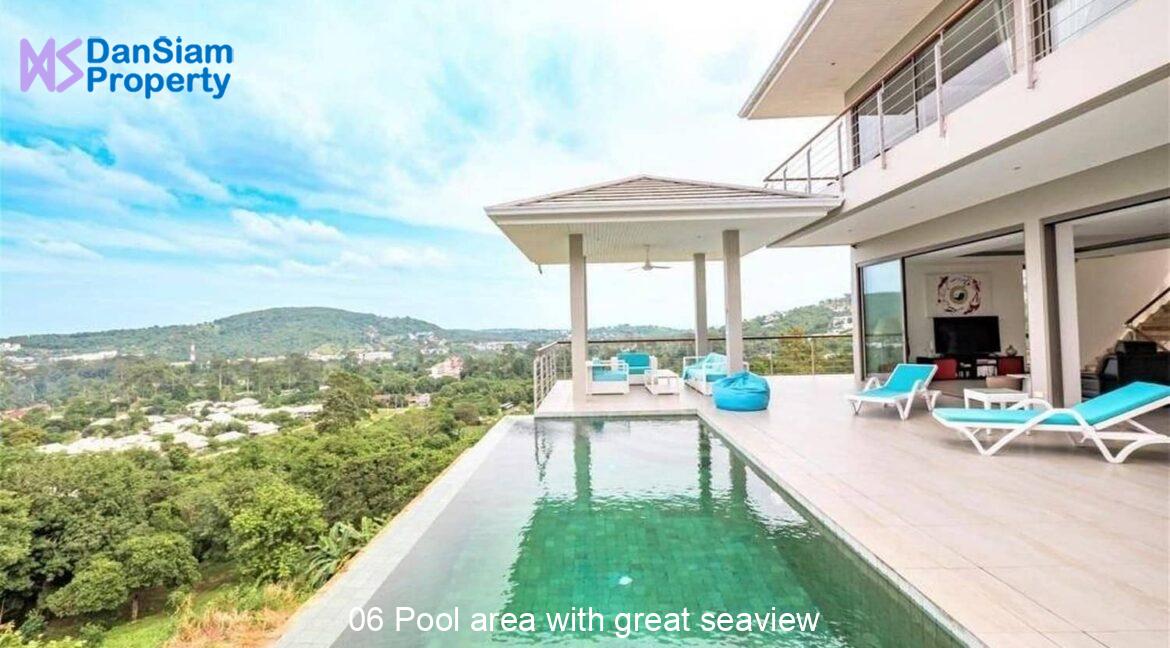 06 Pool area with great seaview