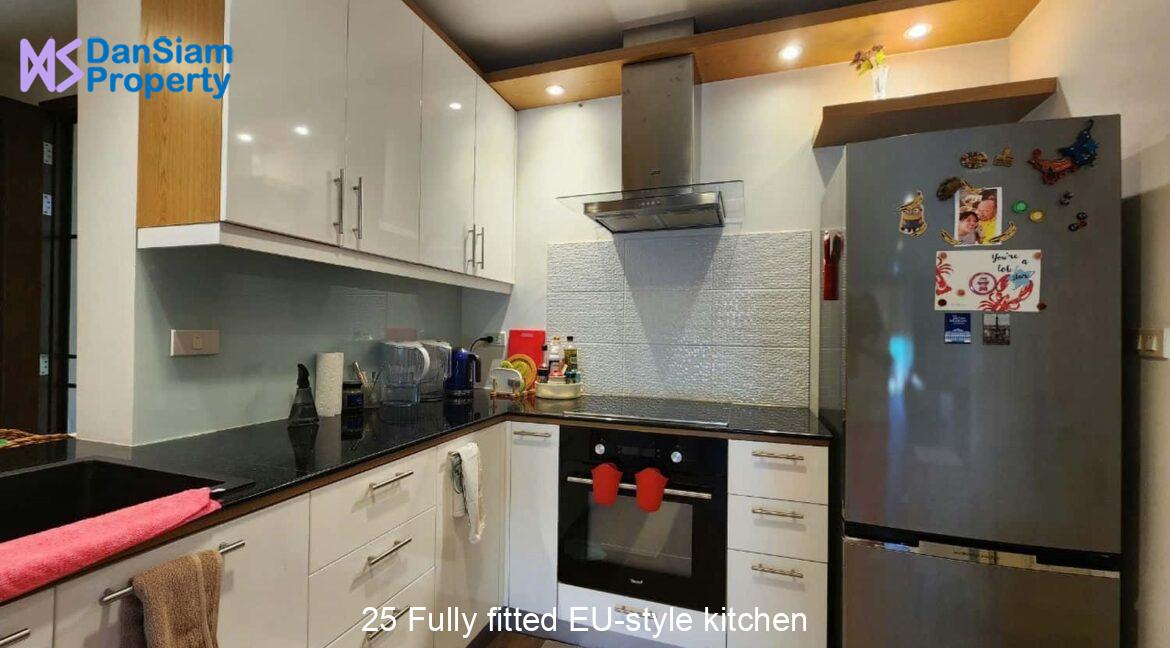 25 Fully fitted EU-style kitchen